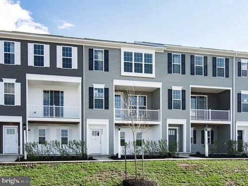 3228 Light Way, MECHANICSBURG, PA, 17055-7068 | Card Image