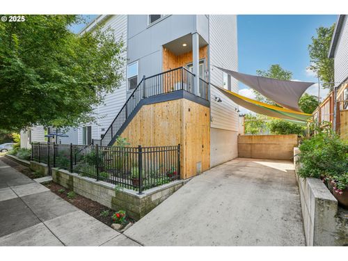 3140 Se Francis St, Portland, OR, 97202-3419 | Card Image
