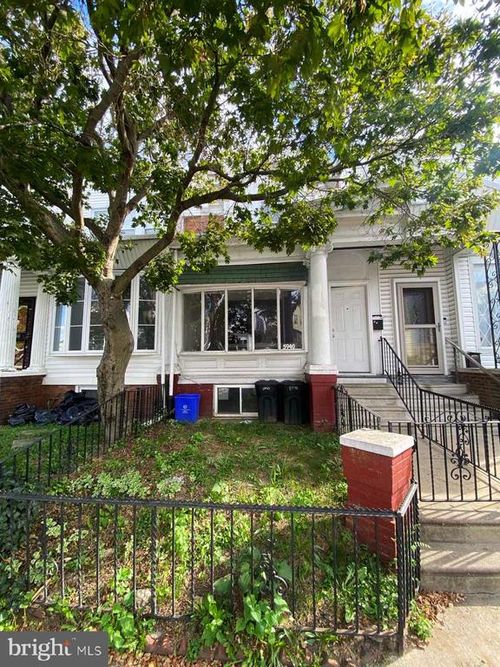 5940 Latona St, PHILADELPHIA, PA, 19143-3028 | Card Image
