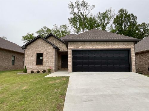 1005 N Jeff Davis St, Jacksonville, AR, 72076-3133 | Card Image