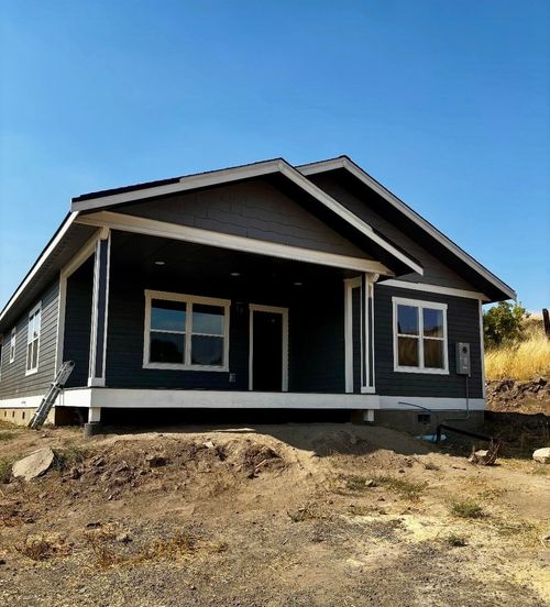 501 W Alder St, Sprague, WA, 99032-5121 | Card Image