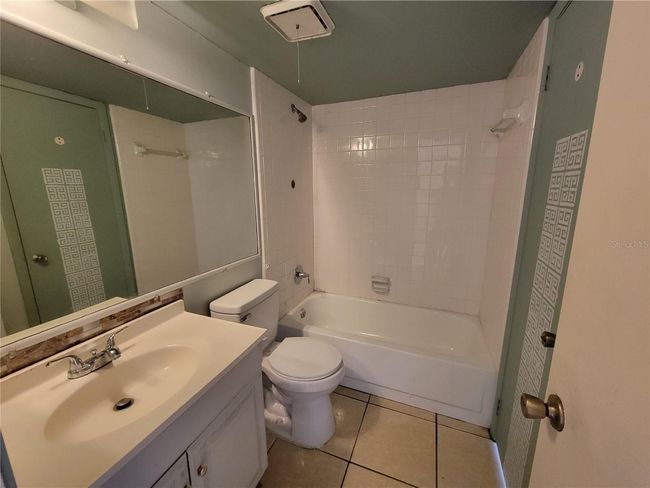 APT-103 - 6102 Curry Ford Rd, Condo with 2 bedrooms, 2 bathrooms and null parking in ORLANDO FL | Image 15