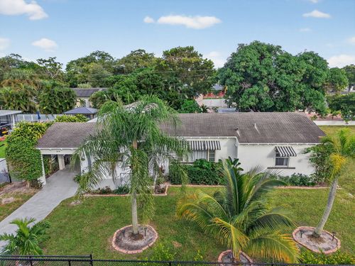 3816 Merrill Ave, West Palm Beach, FL, 33405-2045 | Card Image