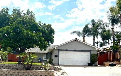 10244 Aquilla Dr, Lakeside, CA, 92040-2212 | Card Image