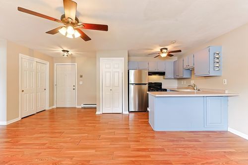 apt-a13-212 Fisher St, North Attleboro, MA, 02760-1845 | Card Image