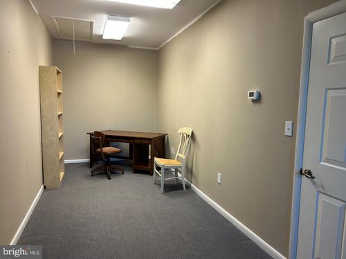 ste-210-1287 N Seminole Trl, MADISON, VA, 22727-4048 | Card Image