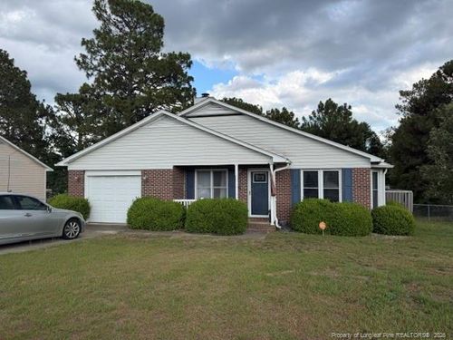 712 Alexwood Dr, Hope Mills, NC, 28348-1678 | Card Image