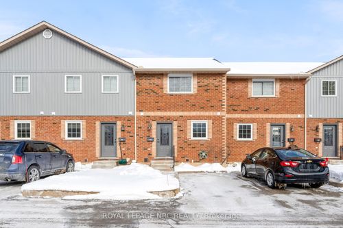 20-110 Silvan Drive, Welland, ON, L3C6Z5 | Card Image
