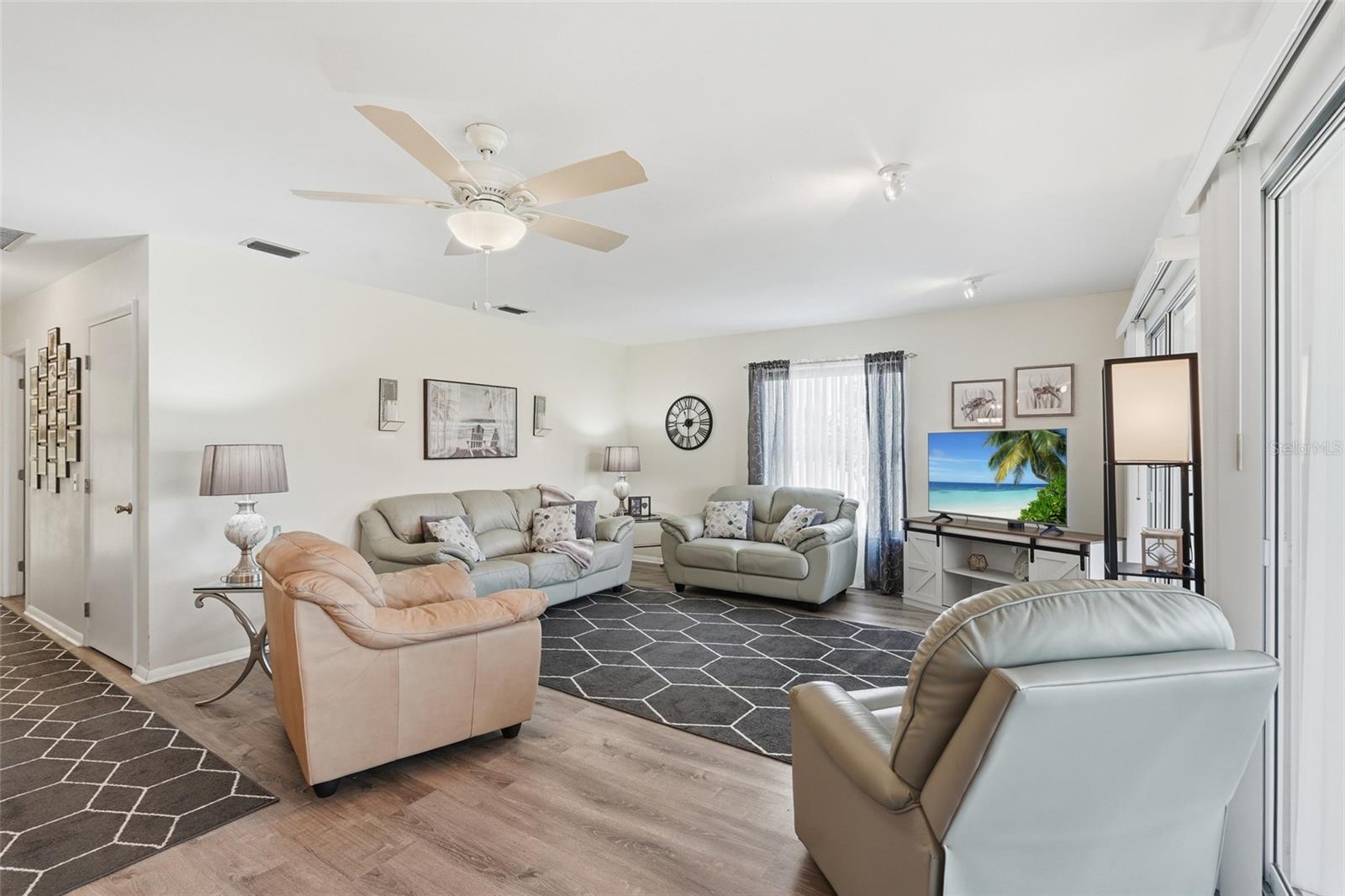 Residential in ARCADIA 4
