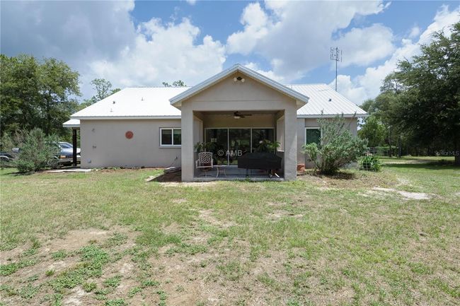 Rear Exterior | Image 16