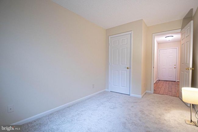 APT-101 - 12009 Golf Ridge Ct, Condo with 3 bedrooms, 2 bathrooms and null parking in FAIRFAX VA | Image 37