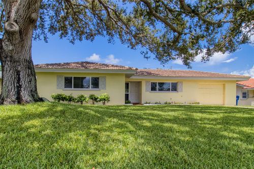 12784 137th Ln, LARGO, FL, 33774-2411 | Card Image