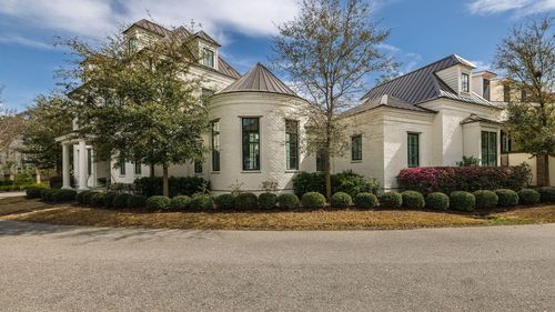 48 Robert Mills Cir, Mount Pleasant, SC, 29464-2516 | Card Image