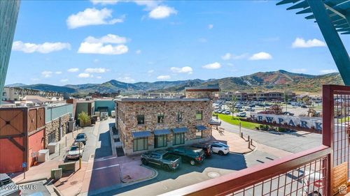 302-1476 Newpark Blvd, Park City, UT, 84098-5775 | Card Image