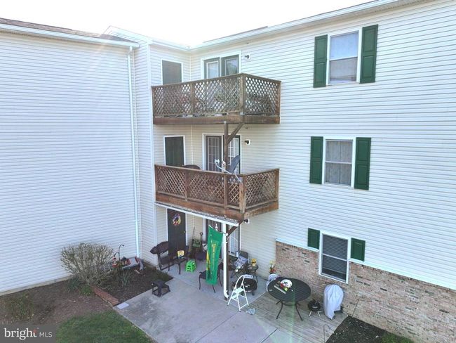 65 Hailey Ln, Home with 2 bedrooms, 2 bathrooms and null parking in STRASBURG VA | Image 13