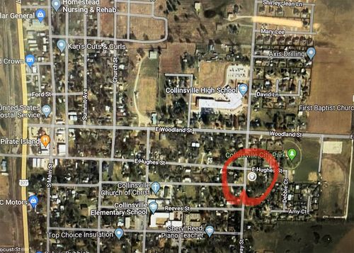 724 E Hughes Street, Collinsville, TX, 76233 | Card Image