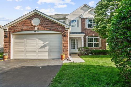 5961 Mackinac Ln, Hoffman Estates, IL, 60192-4632 | Card Image