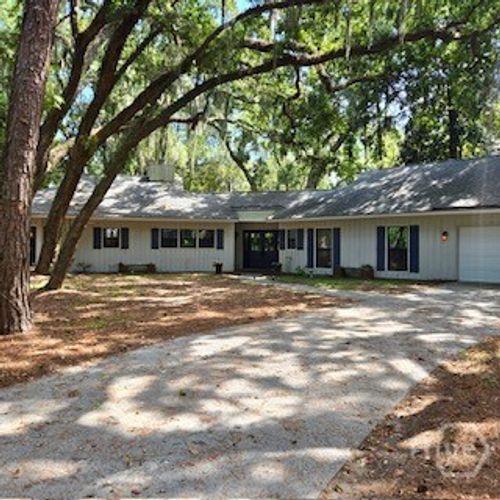 4 Tomochichi Ln, Savannah, GA, 31411-1608 | Card Image