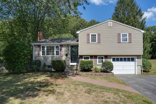 36 Appleyard Ln, Holliston, MA, 01746-2506 | Card Image