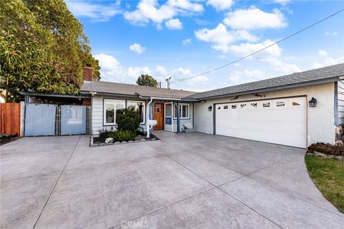 1048 Bluecrest Street, Corona, CA, 92882 | Card Image