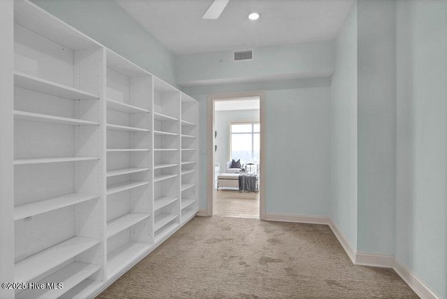 1354 - 240 N Water St, Condo with 2 bedrooms, 3 bathrooms and 2 parking in Wilmington NC | Image 28