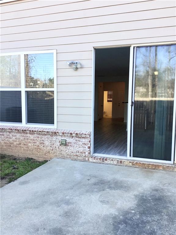 Residential Lease in Lawrenceville