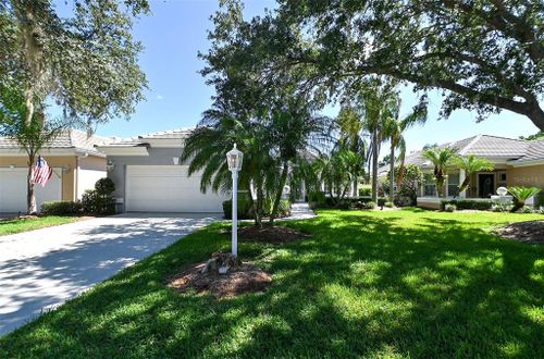 7131 Kensington Ct, UNIVERSITY PARK, FL, 34201-2348 | Card Image