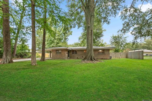 575 Lonita St, Baton Rouge, LA, 70815-4615 | Card Image