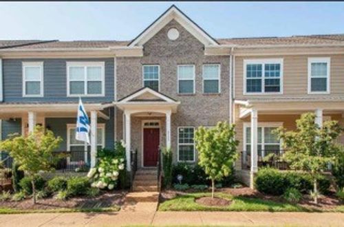 6727 Sunnywood Dr, Nashville, TN, 37211-4589 | Card Image