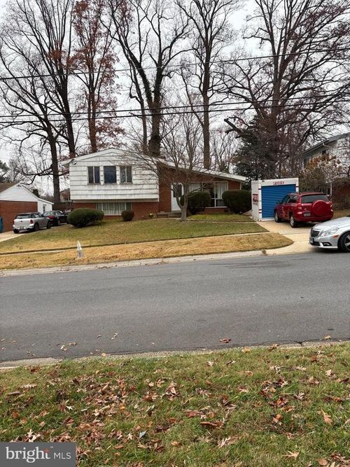 13009 Valleywood Dr, SILVER SPRING, MD, 20906-3956 | Card Image