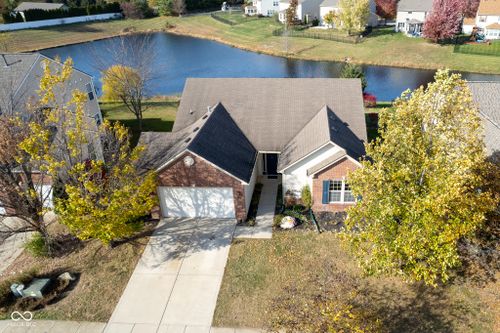 11092 Chandler Way, Fishers, IN, 46038 | Card Image