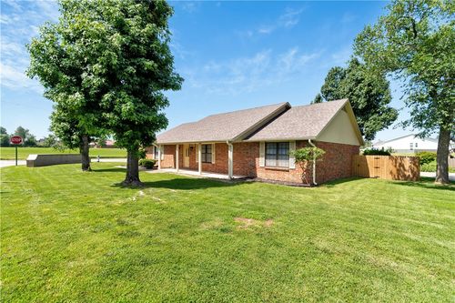850 S Chateau Dr, Rogers, AR, 72758-3934 | Card Image