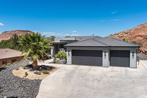 2095 Franklin Dr, Washington, UT, 84780-2125 | Card Image