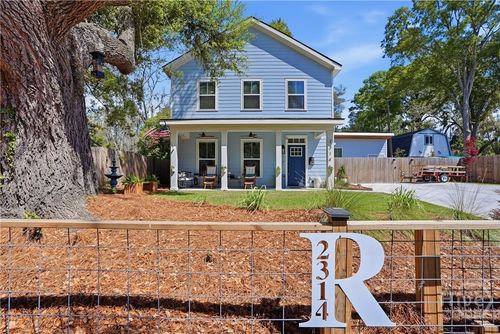 2314 Tennessee Ave, savannah, GA, 31404-3120 | Card Image