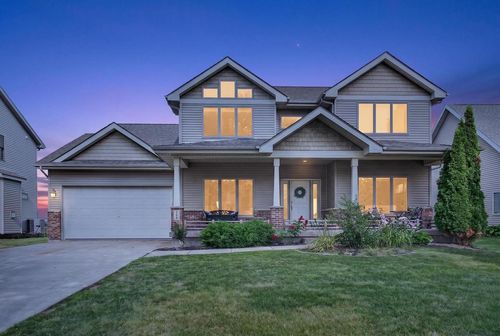 545 Fargo Trl, Middleton, WI, 53562-5669 | Card Image