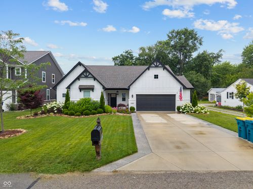 10810 Cornell St, Carmel, IN, 46280-1133 | Card Image