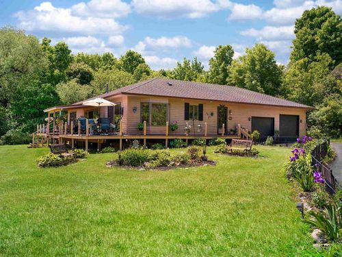 107 S 4th Street, Bayfield, WI, 54814 | Card Image