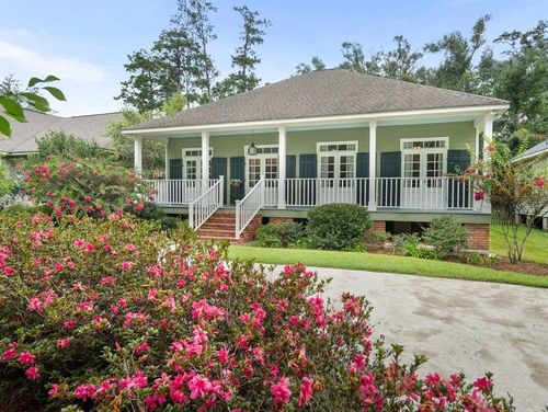 914 W 9th Ave, Covington, LA, 70433-2312 | Card Image
