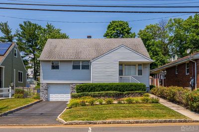 123 W Kelly Street W, House other with 3 bedrooms, 1 bathrooms and null parking in Menlo Park Terrace NJ | Image 1