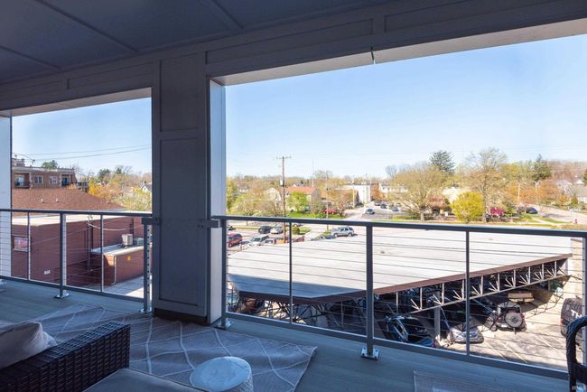 APT-305 - 304 W Kirkwood Ave, Condo with 2 bedrooms, 2 bathrooms and null parking in Bloomington IN | Image 15