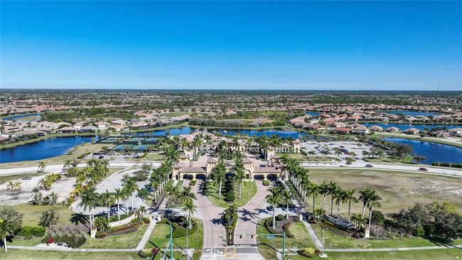 UNIT-101 - 12425 Ghiberti Cir, Condo with 3 bedrooms, 2 bathrooms and null parking in VENICE FL | Image 39