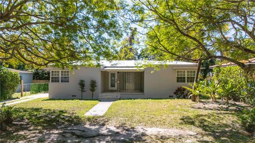 250 Ne 48th St, Miami, FL, 33137-3134 | Card Image