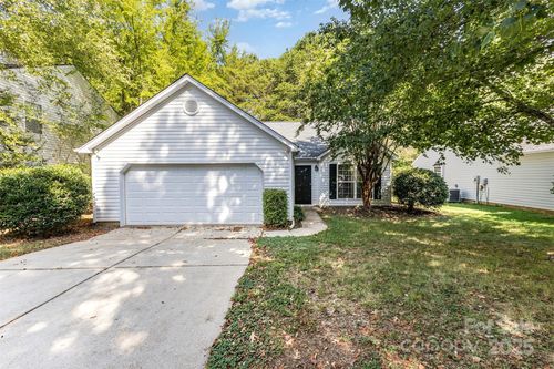 14514 Arbor Ridge Dr, Charlotte, NC, 28273-8882 | Card Image