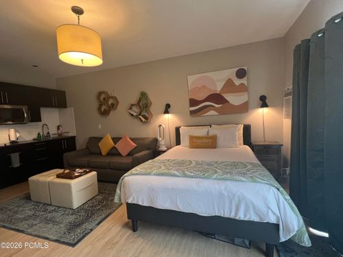 610-2255 Sidewinder Dr, Park City, UT, 84060 | Card Image