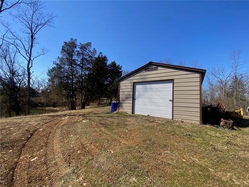 43 Old State Rd, Manchester, OH, 45144-9740 | Card Image