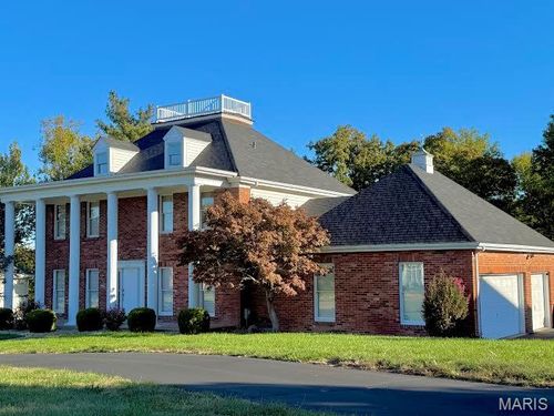 11226 Pointe Ct, Saint Louis, MO, 63127-1741 | Card Image