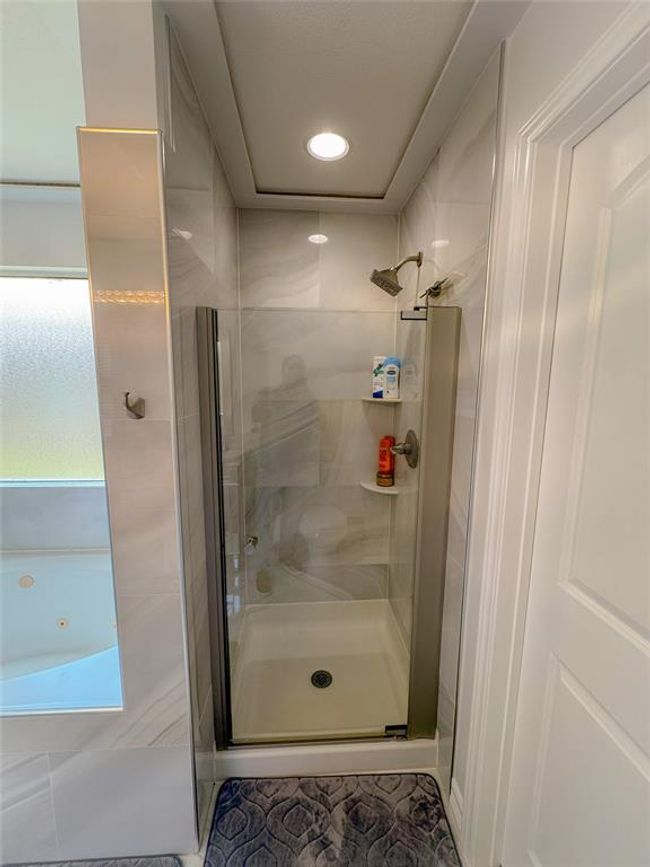 6702 Shining Sumac Ave, House other with 5 bedrooms, 3 bathrooms and 2 parking in Houston TX | Image 22
