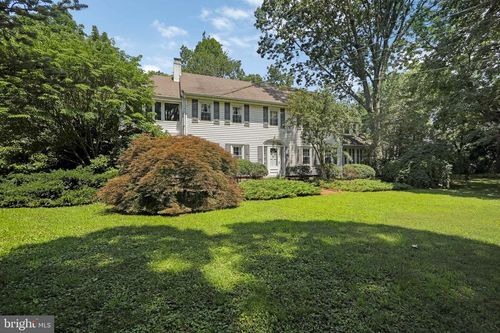 867 Route 40, PILESGROVE, NJ, 08098-2840 | Card Image