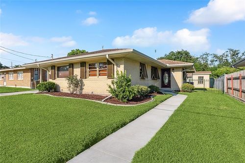 1301 Bullard Ave, Metairie, LA, 70003-4905 | Card Image