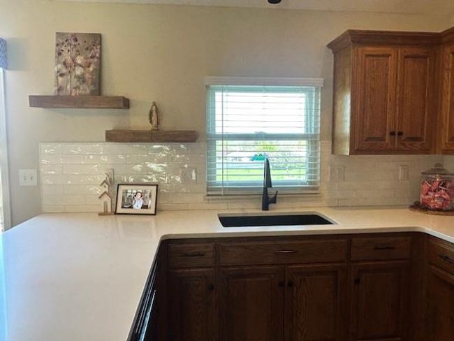 20534 W 199 Th Ter, House other with 3 bedrooms, 3 bathrooms and null parking in Spring Hill KS | Image 8